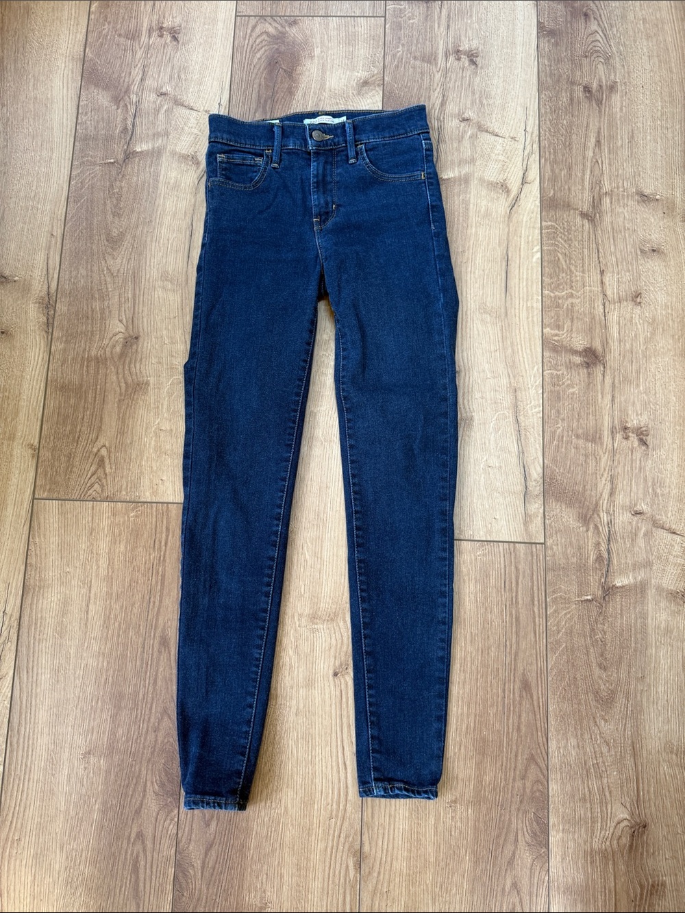 Levi's Dark Indigo Skinny Jeans